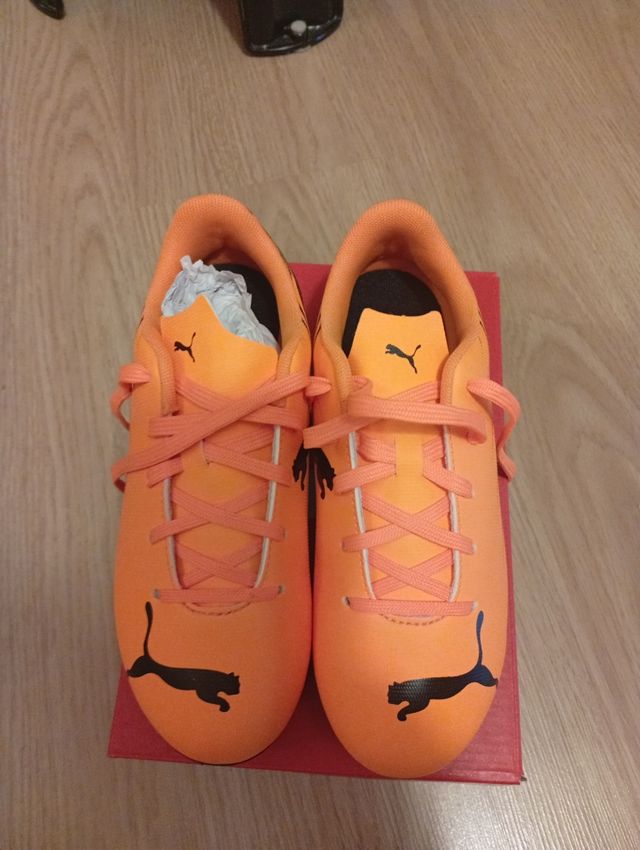 Botas Puma Attacanto niño 34,