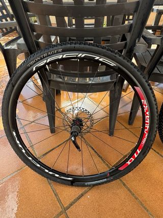 Llantas Gravel Fulcrum - 2 uds