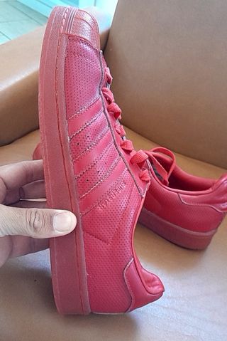 Adidas Superstar rojas