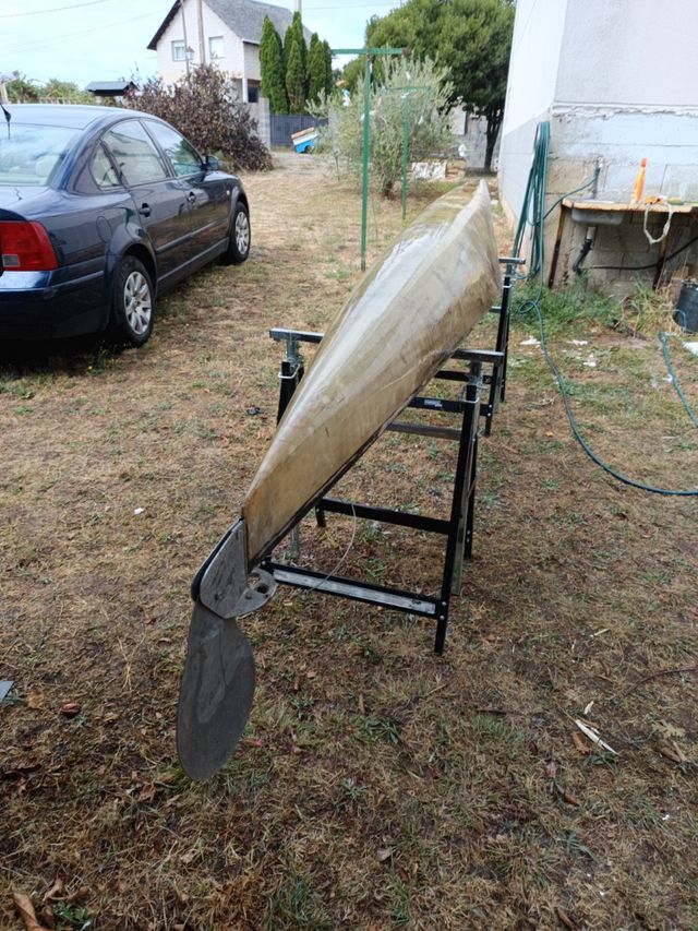 Piragua K1 - Kayak de Competición