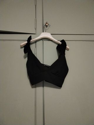 Top negro SHEIN talla S