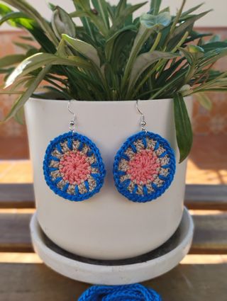 Collar y pendientes ganchillo