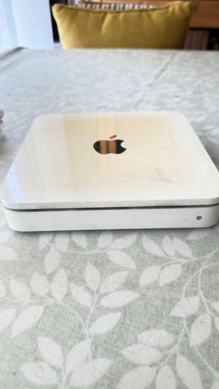 Apple AirPort Extreme Base