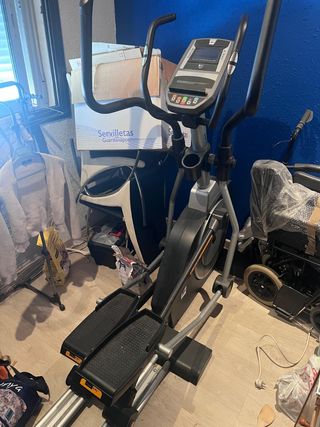 Bicicleta elíptica BH Fitness