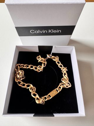 Collar Calvin Klein dorado
