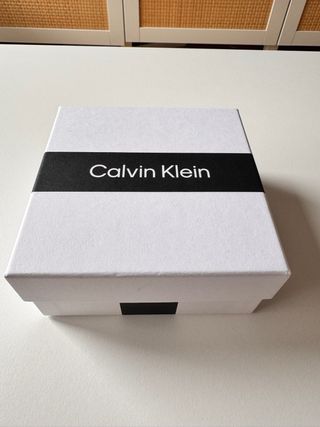 Collar Calvin Klein dorado