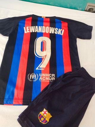 Equipación FC Barcelona niño talla 12