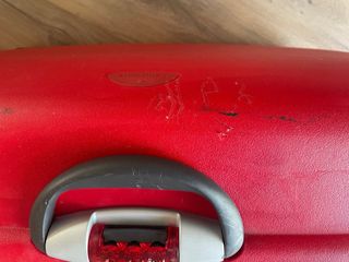 Maleta Samsonite roja