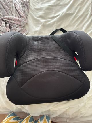 Silla coche alzador niño. Tengo 2 iguales