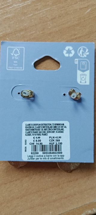 Pendientes Claire's dorados
