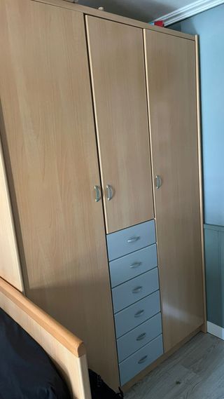 Mueble habitación juvenil con cama