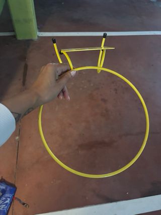 Soporte Cubitera Schweppes Amarillo