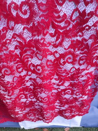 Blonda roja: 1,50m x 1,10m