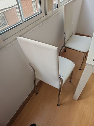 4 Sillas comedor blancas - Piel sintética