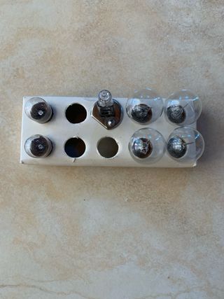 Kit 7 lampadine auto 12V.