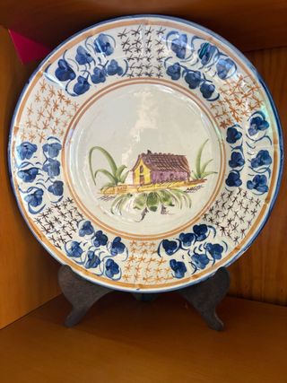 Plato Cerámica Antigua Pintado a Mano Lario