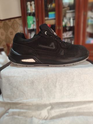 Zapatos seguridad Aimont S3. ¡¡ 142€ en tienda !!