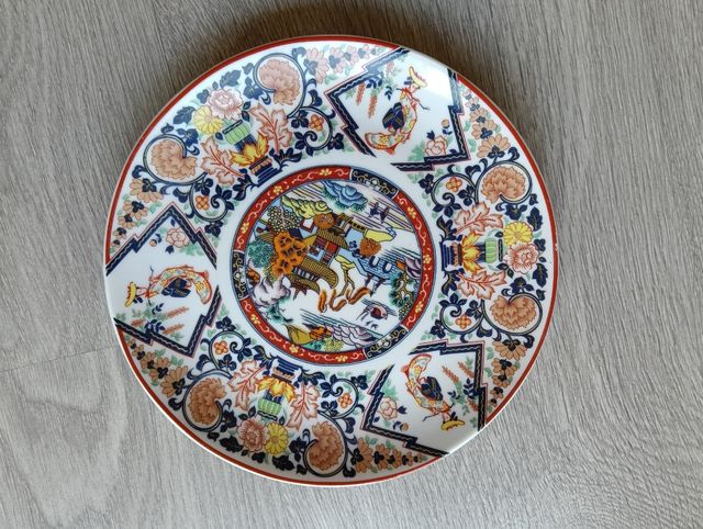 Plato japonés antiguo