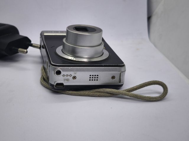 Cámara compacta BenQ - DC E800