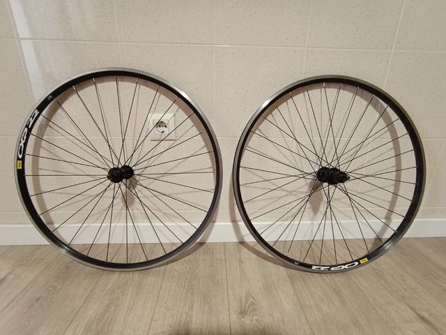 Llantas Mavic CX22 carretera