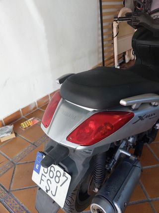Yamaha X-Max 250cc - Carenado