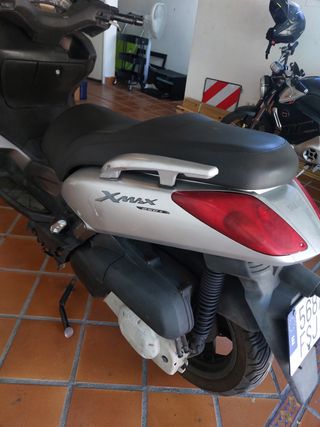Yamaha X-Max 250cc - Carenado