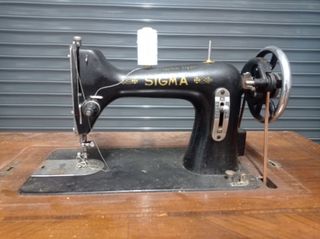 Máquina Coser Sigma Antigua