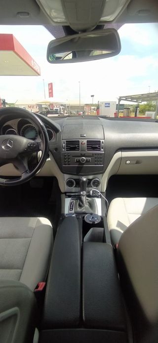 Mercedes-Benz Clase C 2010