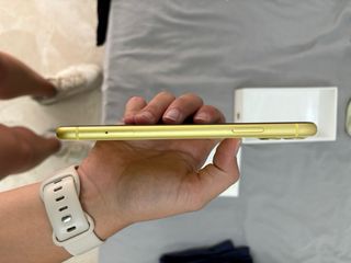 iPhone 11 giallo 128gb