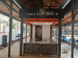 Traspaso tienda en el Mercado del Grao de Valencia