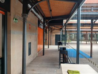 Traspaso tienda en el Mercado del Grao de Valencia
