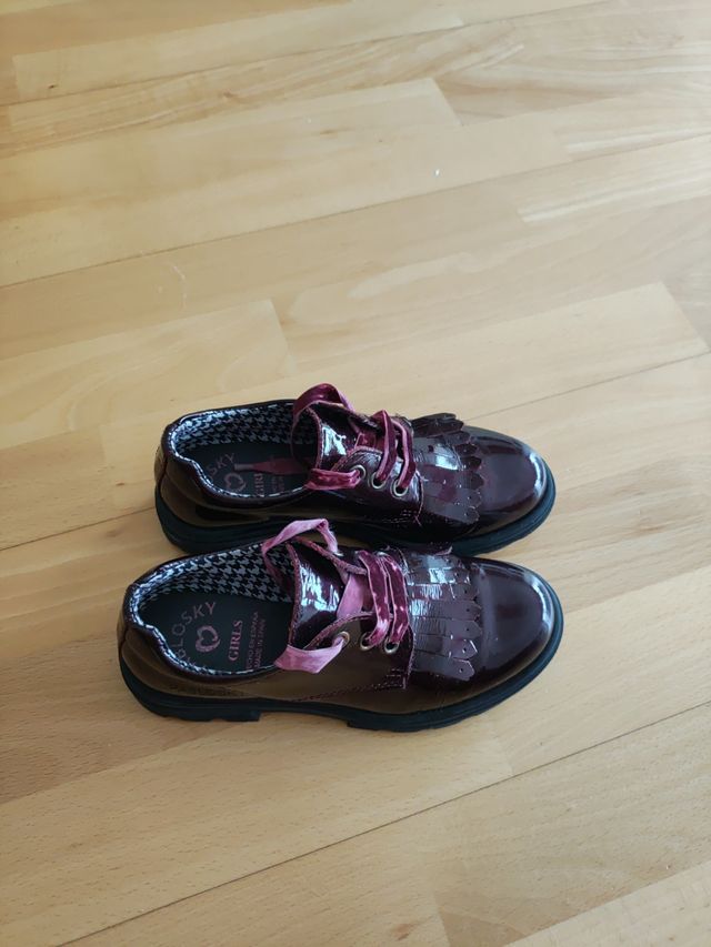 Zapatos Pablosky charol granate nº32