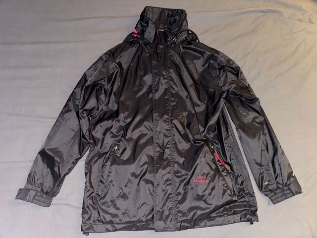 Casaco e Calça Impermeável 19€