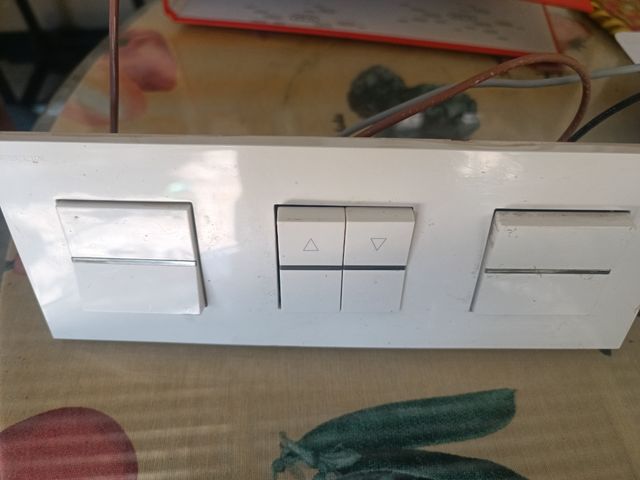 3 interruptores de pared