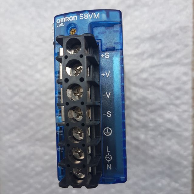 Alimentatore Omron S8VM-10024CD