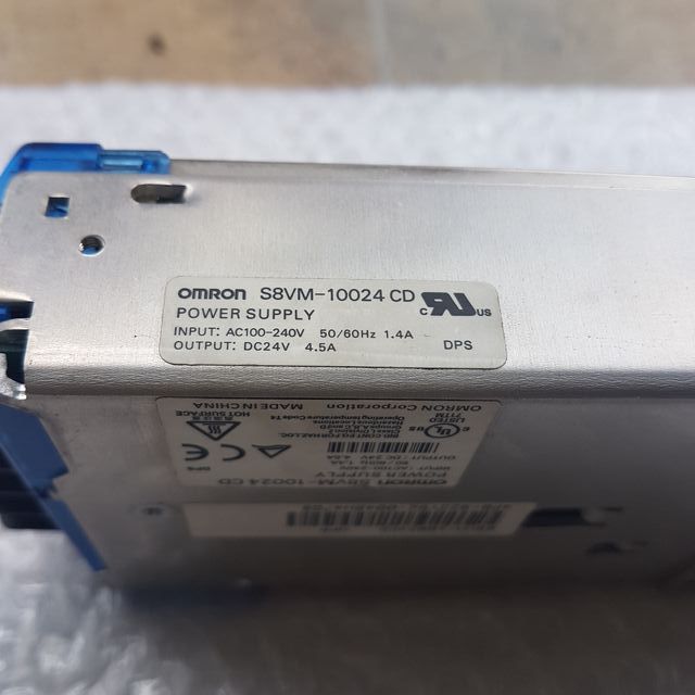Alimentatore Omron S8VM-10024CD