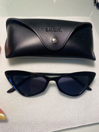 Gafas SHEIN negras, estilo gatuno