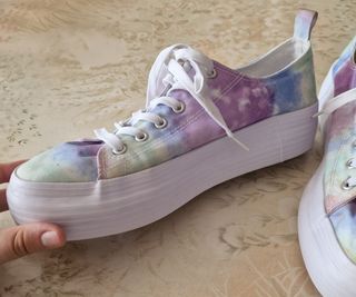 Scarpe Tie-dye multicolor pastello