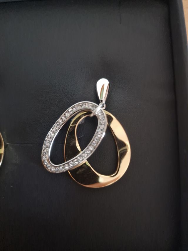 Pendientes Lotus Style dorados y plateados