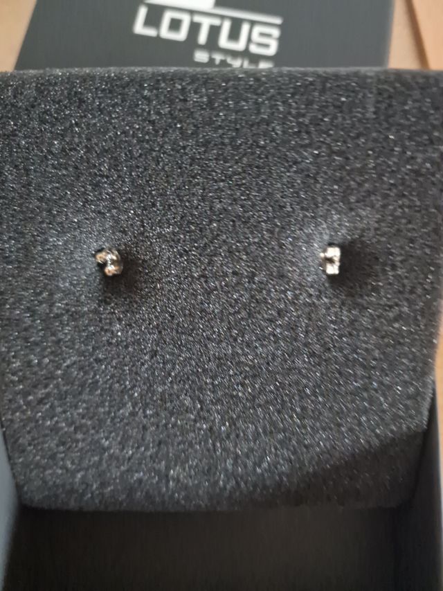 Pendientes Lotus Style dorados y plateados