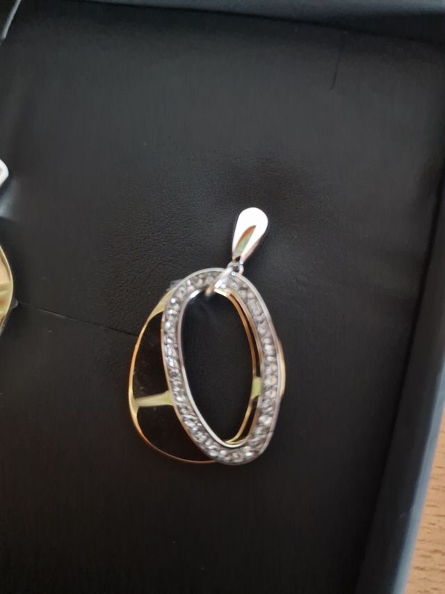 Pendientes Lotus Style dorados y plateados