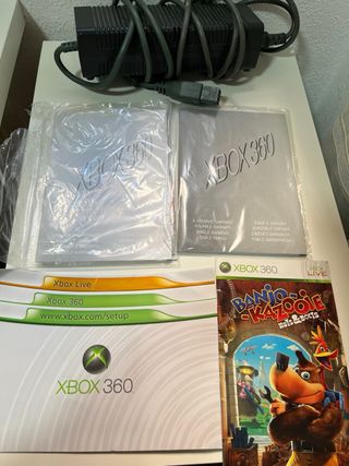 Xbox 360 + 4 juegos
