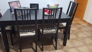 Mesa Comedor Negra + 4 Sillas