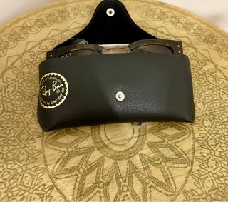 Ray-Ban: Gafas sol polarizadas