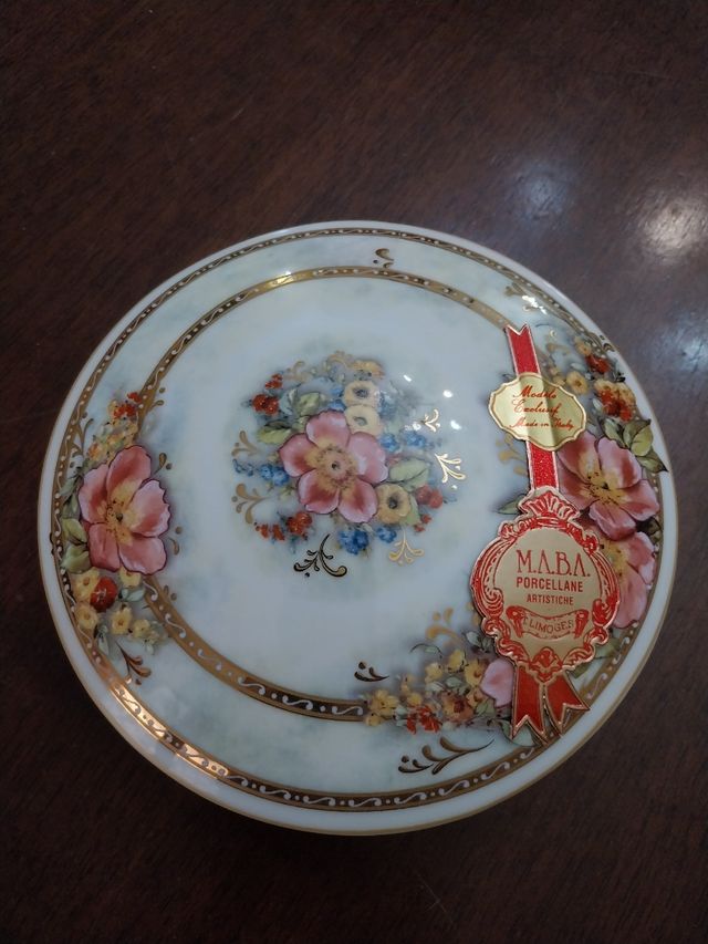 Portagioie porcellana Limoges France M.A.B.A