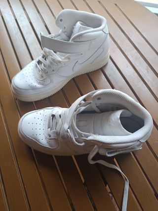 Nike Air Force 1 blancas 