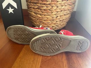 Converse rojas unisex talla 36
