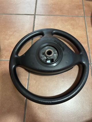 Volante Peugeot