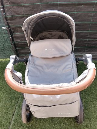 Cochecito bebé Kinderkraft gris