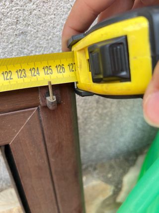 Ventana aluminio marrón